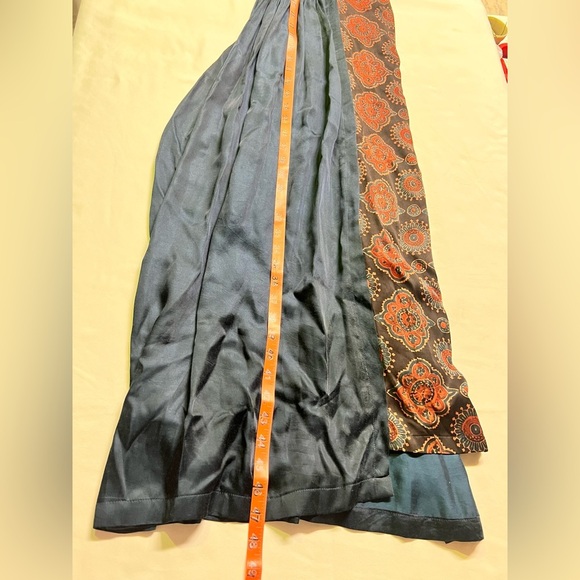 🛍️ALTEREGO Navy blue medallion design front midi dress size M.‎ - Picture 12 of 12